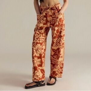 Free People We The Free Mirage Printed Pull-On Jeans in Sz: L Inseam: 28”